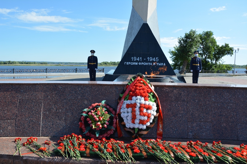 У вечного огня