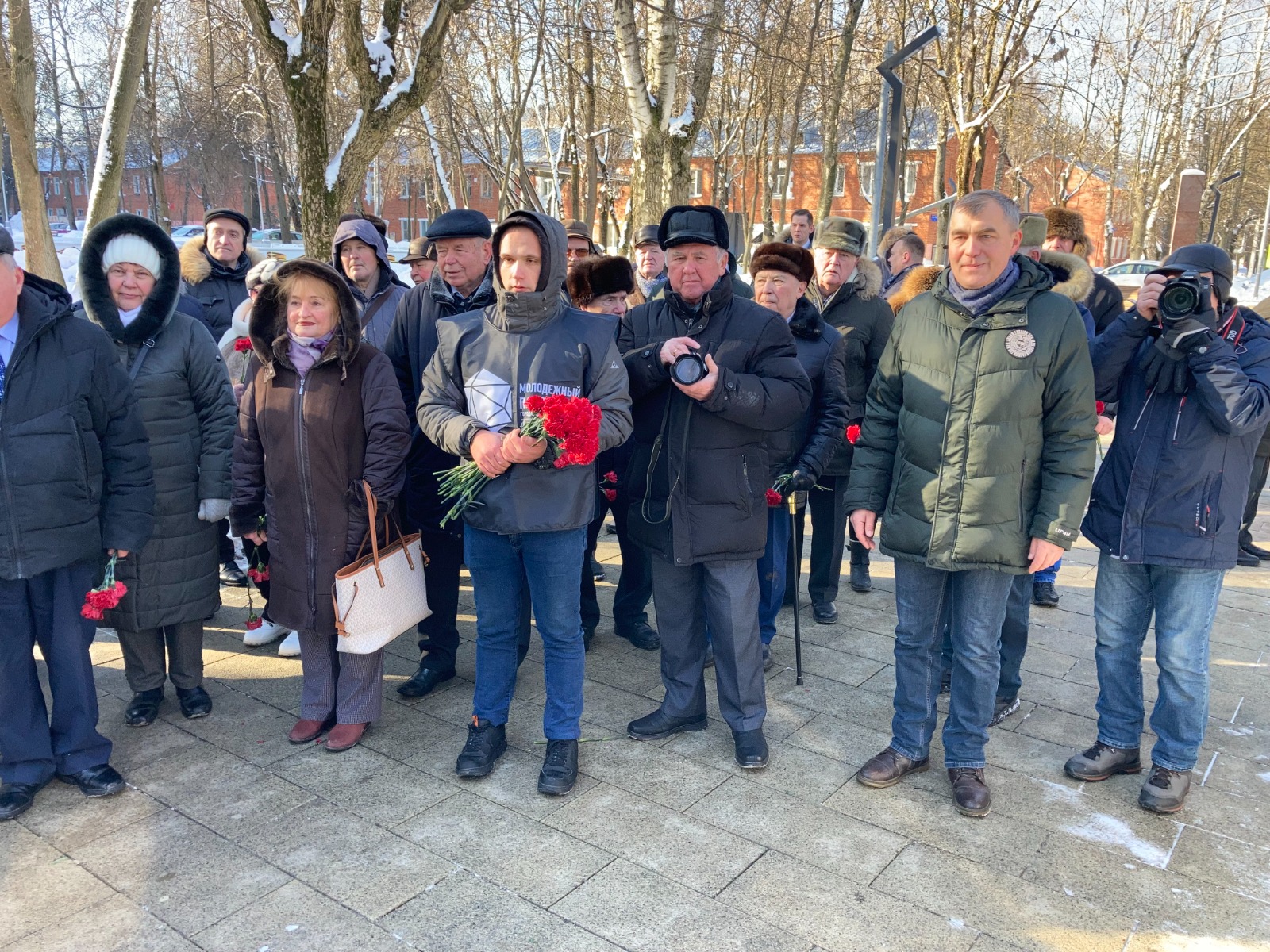 В Ватутинках отметили День защитника Отечества 