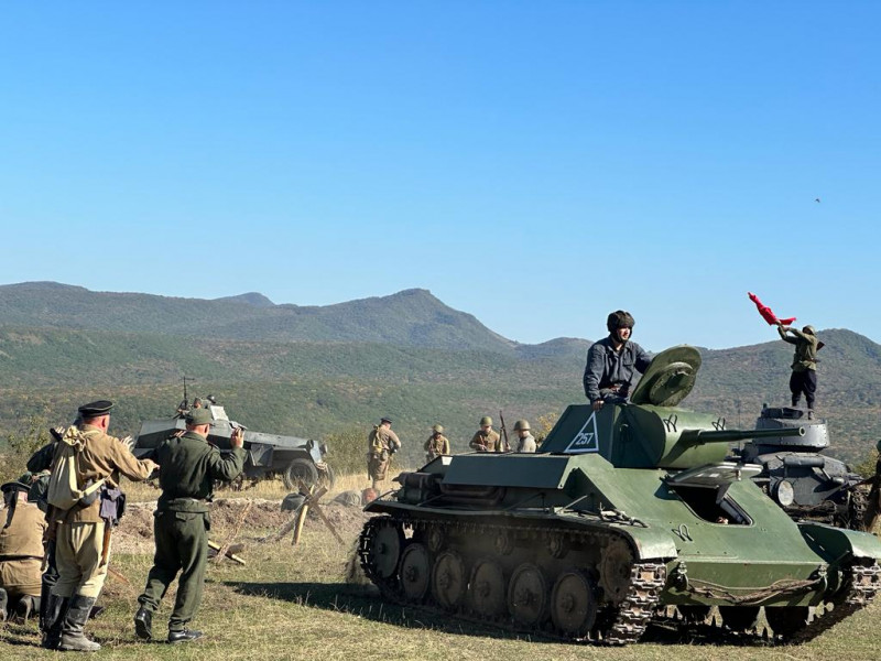 Военные Дагестана. Дагестанские военные на Тигре. Ботлих Дагестан воинская часть. Военный завод в Дагестане.