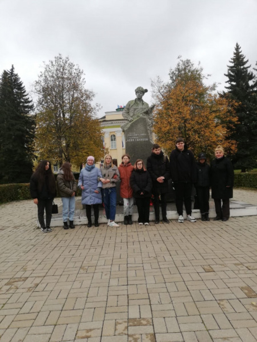 Новгородские студенты на уроке мужества узнали о подвиге партизана Лени  Голикова | Официальный сайт Всероссийской общественной организации  ветеранов 