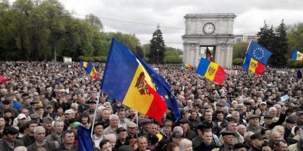 Молдавский Майдан: протест продолжается вторую неделю