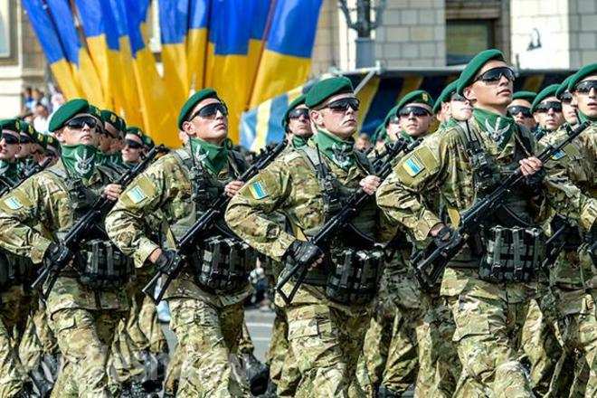 Украина готовится к полномасштабной войне с Россией. Мнение экспертов Колесниченко и Мамонтова